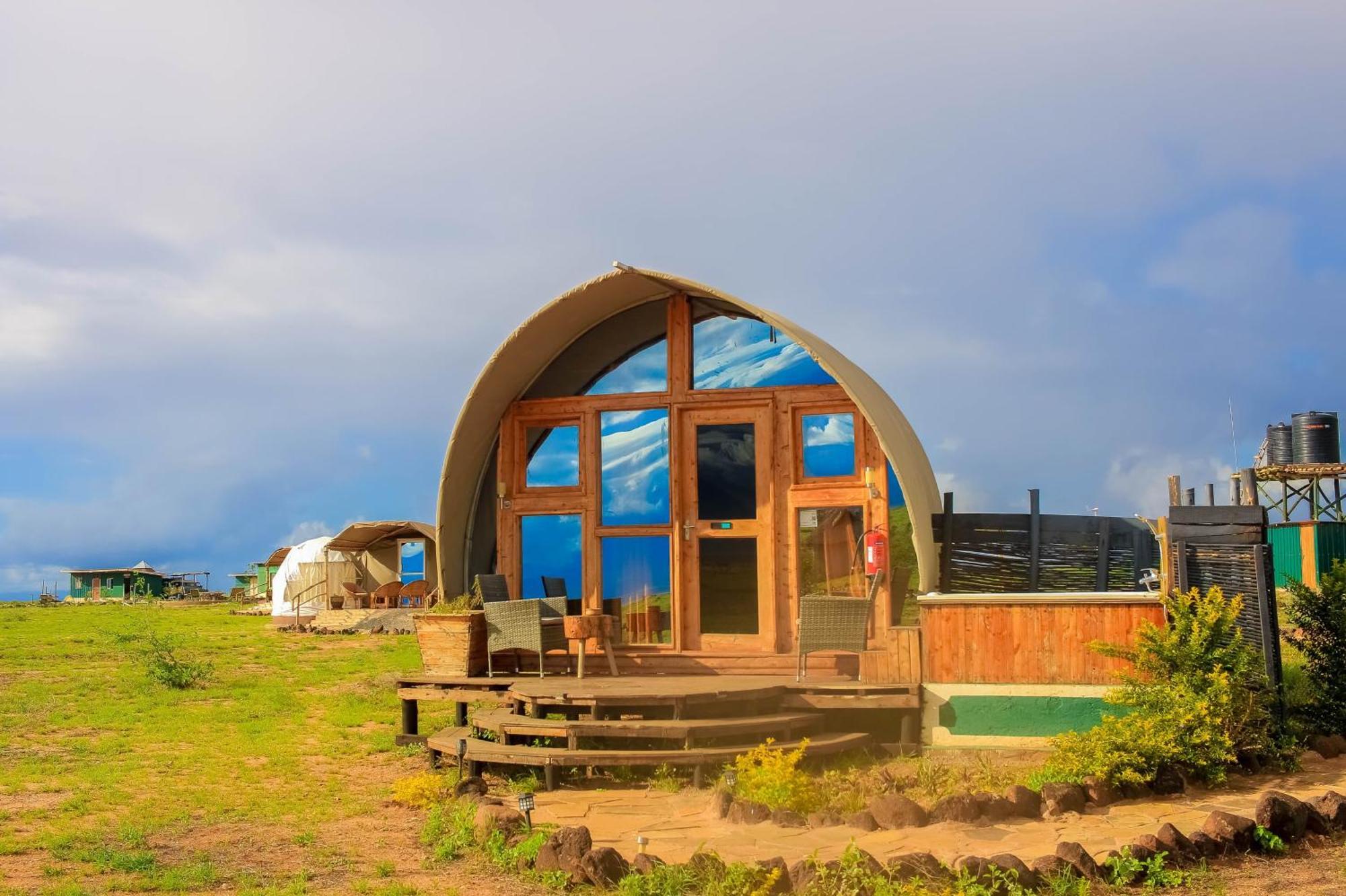 Amanya 1 -Bed King Lion Tent Амбоселі Екстер'єр фото
